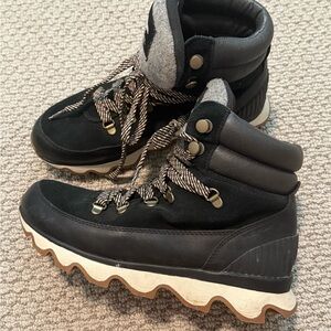 Sorel Black and Gray Winter Boots